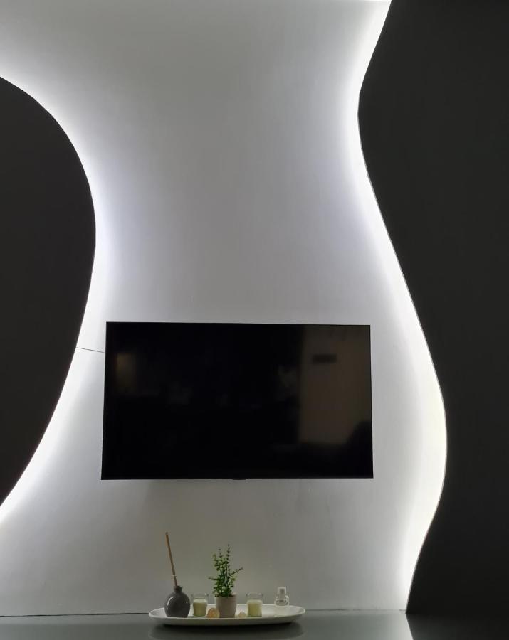 公寓 Jenny's Dream -acropolis Lux 2 Bedroom Apt, With Hot Tub, Free Netflix, Fast Wifi *