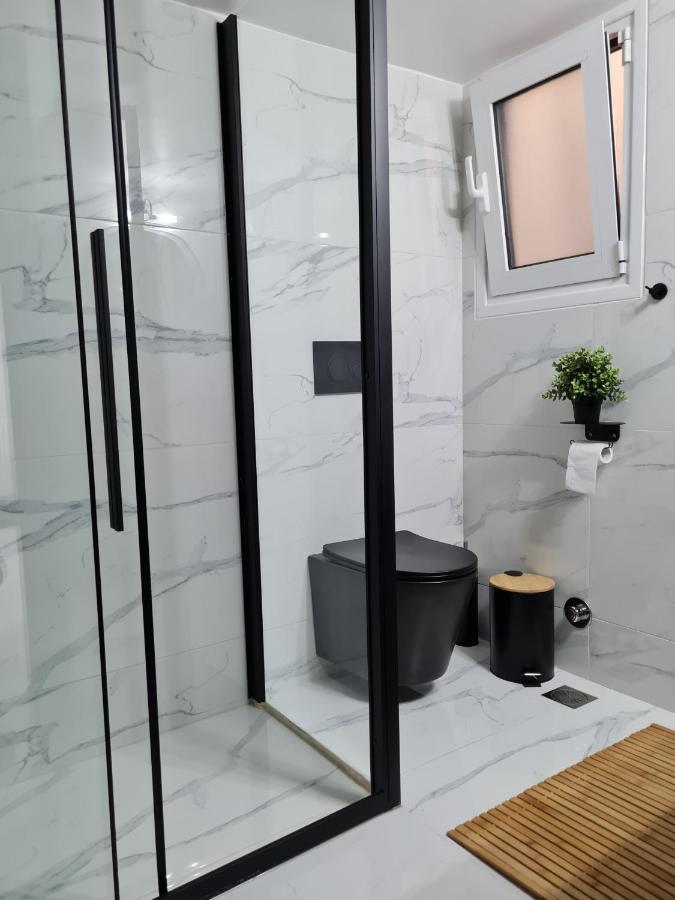 公寓 Jenny's Dream -acropolis Lux 2 Bedroom Apt, With Hot Tub, Free Netflix, Fast Wifi 雅典