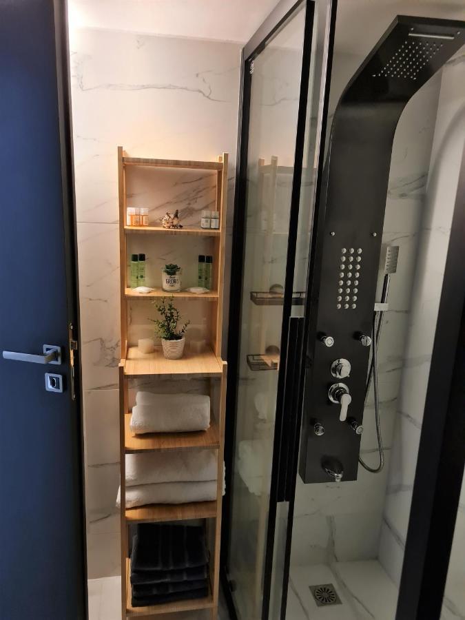 Jenny's Dream -acropolis Lux 2 Bedroom Apt, With Hot Tub, Free Netflix, Fast Wifi 公寓 雅典