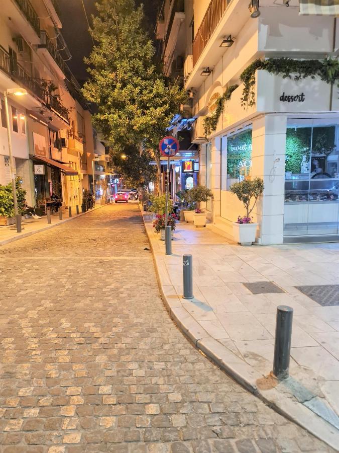 Jenny's Dream -acropolis Lux 2 Bedroom Apt, With Hot Tub, Free Netflix, Fast Wifi Athens