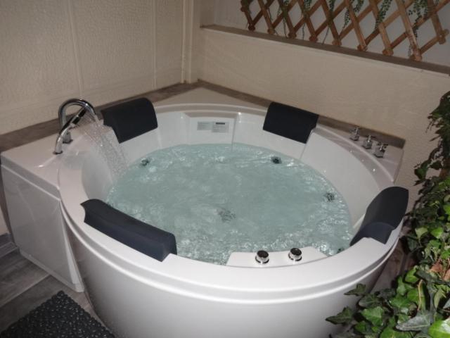 Appartement Jenny's Dream -acropolis Lux 2 Bedroom Apt, With Hot Tub, Free Netflix, Fast Wifi *