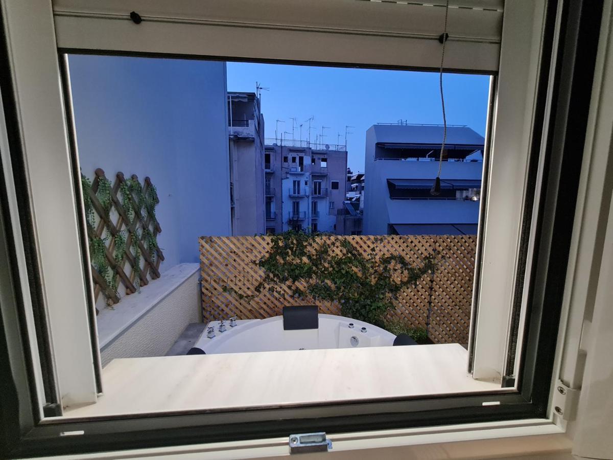 Jenny's Dream -acropolis Lux 2 Bedroom Apt, With Hot Tub, Free Netflix, Fast Wifi Apartment Athens