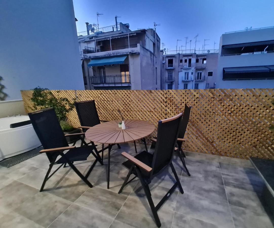 Jenny's Dream -acropolis Lux 2 Bedroom Apt, With Hot Tub, Free Netflix, Fast Wifi Athen